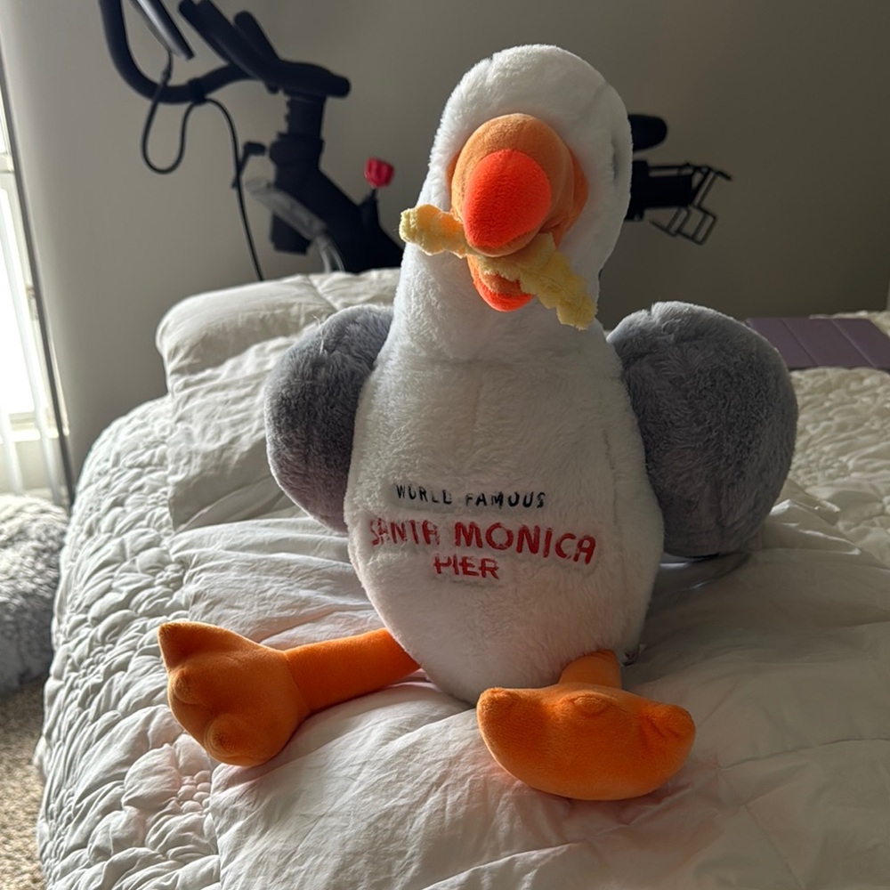 Santa Monica Pier Plush Seagull Toy - White and Orange